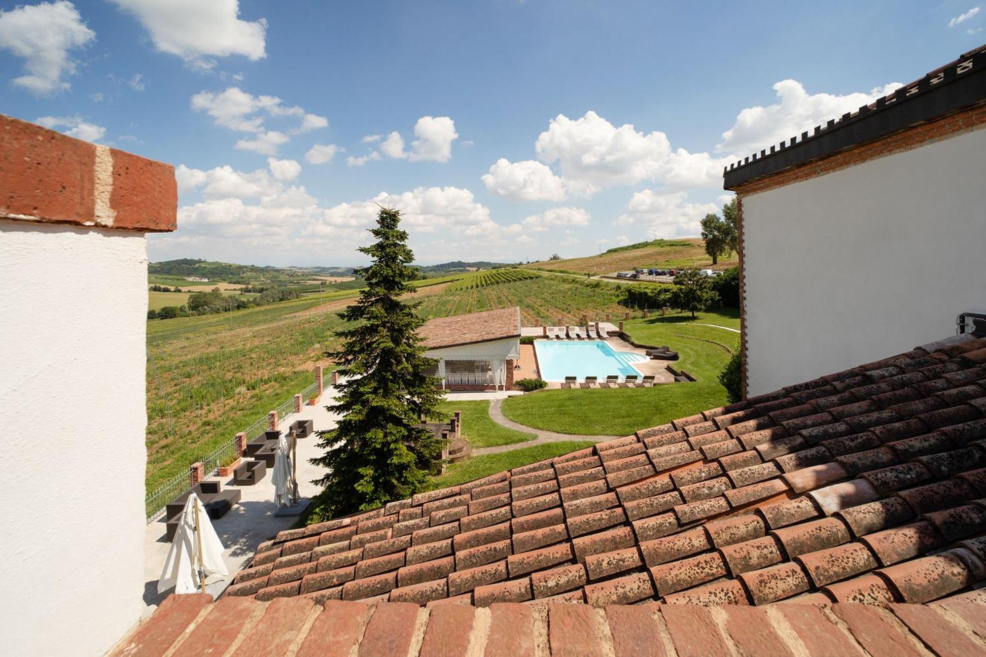 Belvedere Monferrato Relais & Wellness Hotel Vignale Monferrato Exterior photo