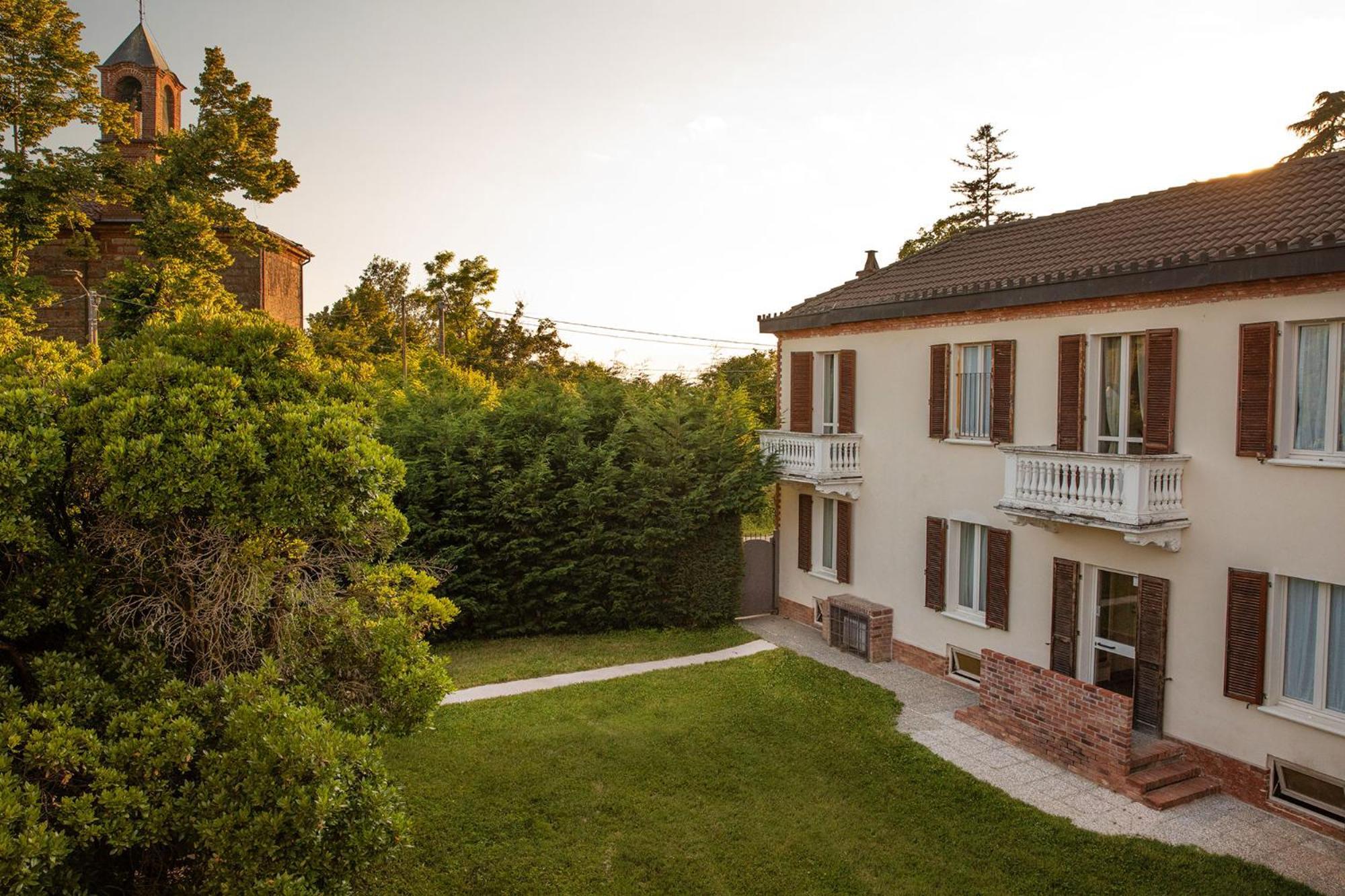 Belvedere Monferrato Relais & Wellness Hotel Vignale Monferrato Exterior photo